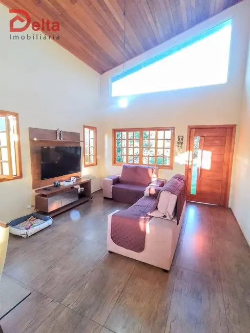 Foto 8 de Casa com 3 quartos à venda, 110m2 em Jardim Santo Antônio, Atibaia - SP