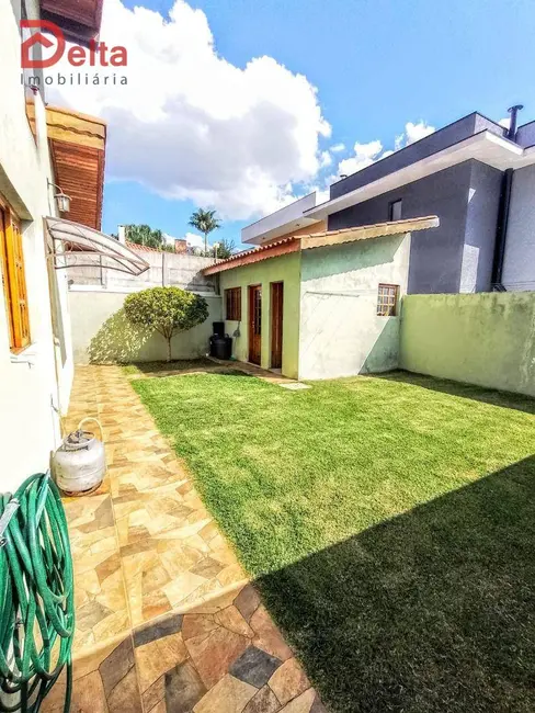 Foto 5 de Casa com 3 quartos à venda, 300m2 em Jardim Santo Antônio, Atibaia - SP
