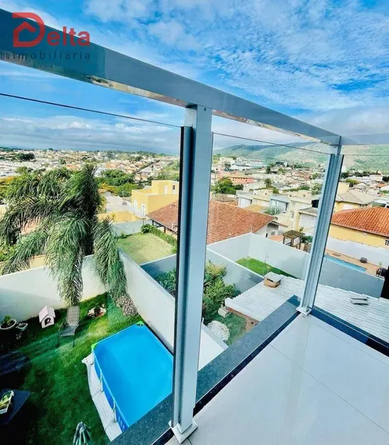 Foto 4 de Casa com 3 quartos à venda, 200m2 em Jardim Jaraguá, Atibaia - SP