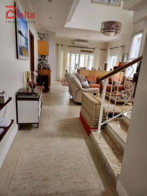 Foto 4 de Casa com 4 quartos à venda, 300m2 em Jardim Maristela, Atibaia - SP