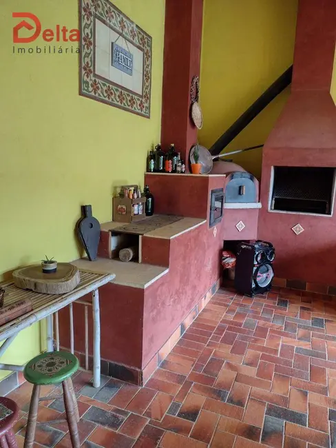 Casa com 3 quartos à venda, 512m2 em Jardim Shangri-Lá, Atibaia - SP - imagem 5 Foto 5 de Casa com 3 quartos à venda, 512m2 em Jardim Shangri-Lá, Atibaia - SP