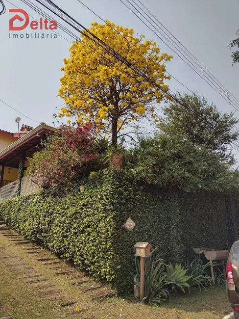 Casa com 3 quartos à venda, 512m2 em Jardim Shangri-Lá, Atibaia - SP - imagem 7 Foto 7 de Casa com 3 quartos à venda, 512m2 em Jardim Shangri-Lá, Atibaia - SP