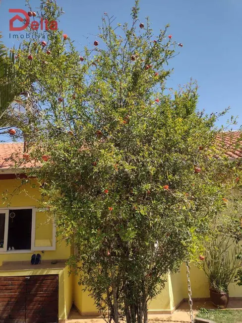 Casa com 3 quartos à venda, 512m2 em Jardim Shangri-Lá, Atibaia - SP - imagem 8 Foto 8 de Casa com 3 quartos à venda, 512m2 em Jardim Shangri-Lá, Atibaia - SP