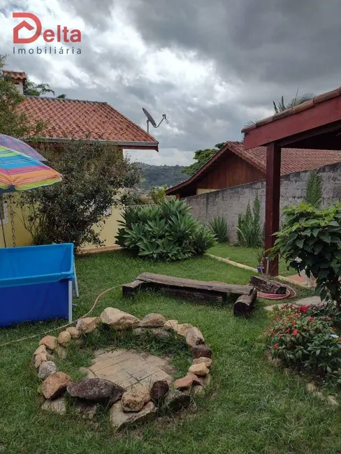 Casa com 3 quartos à venda, 512m2 em Jardim Shangri-Lá, Atibaia - SP - imagem 2 Foto 2 de Casa com 3 quartos à venda, 512m2 em Jardim Shangri-Lá, Atibaia - SP