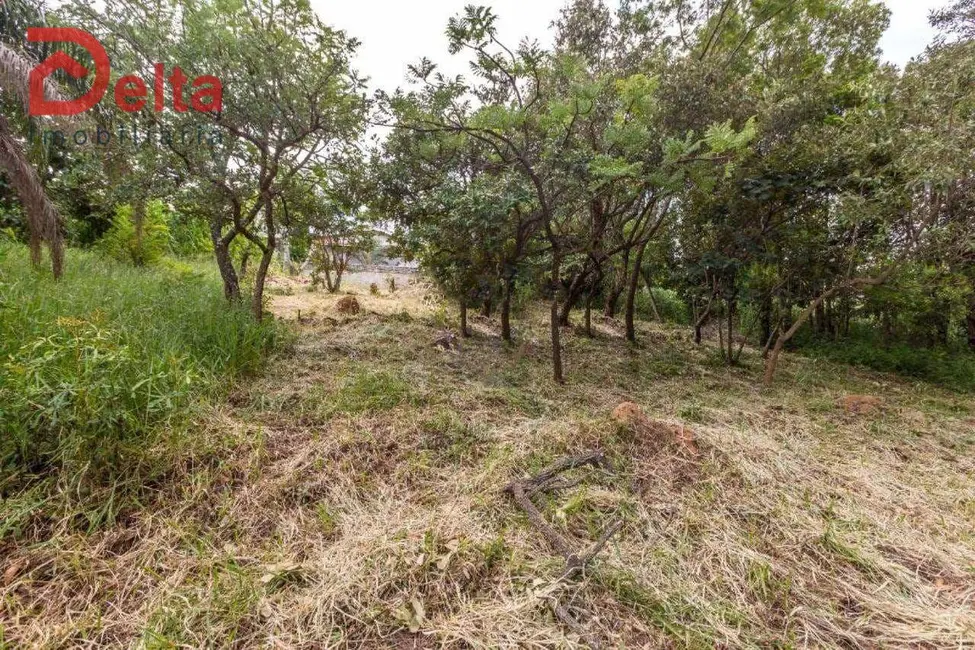 Foto 3 de Terreno / Lote à venda, 390m2 em Atibaia - SP