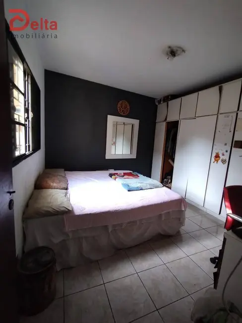 Foto 5 de Casa com 2 quartos à venda, 247m2 em Jardim Alvinópolis, Atibaia - SP