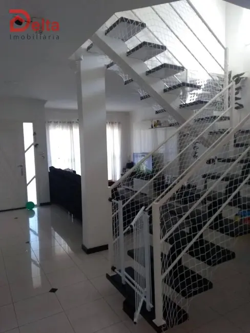 Foto 8 de Casa com 4 quartos à venda, 300m2 em Atibaia - SP
