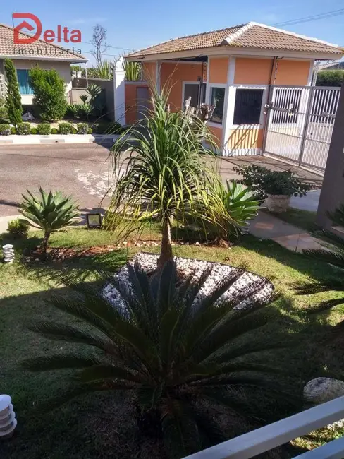 Foto 9 de Casa com 4 quartos à venda, 300m2 em Atibaia - SP