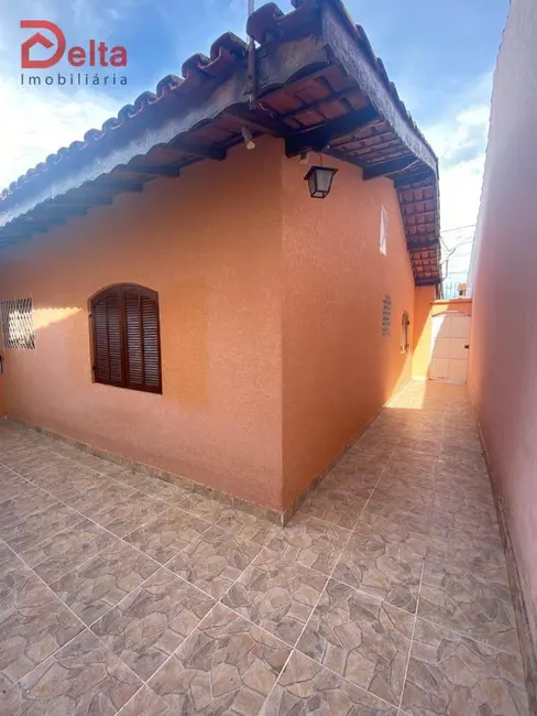 Casa com 2 quartos para alugar, 150m2 em Atibaia - SP - imagem 3 Foto 3 de Casa com 2 quartos para alugar, 150m2 em Atibaia - SP