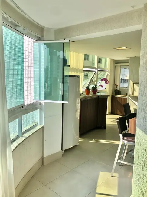Foto 7 de Apartamento com 3 quartos à venda, 139m2 em Centro, Balneario Camboriu - SC