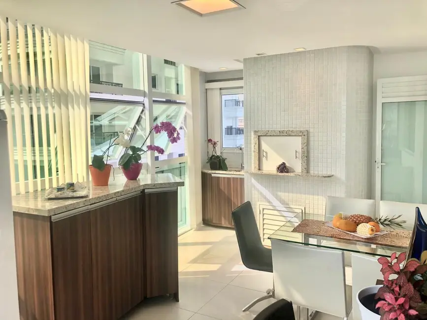 Foto 6 de Apartamento com 3 quartos à venda, 139m2 em Centro, Balneario Camboriu - SC