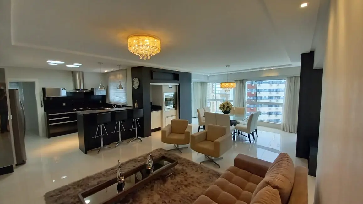 Apartamento com 3 quartos à venda, 155m2 em Balneario Camboriu - SC - imagem 7 Foto 7 de Apartamento com 3 quartos à venda, 155m2 em Balneario Camboriu - SC