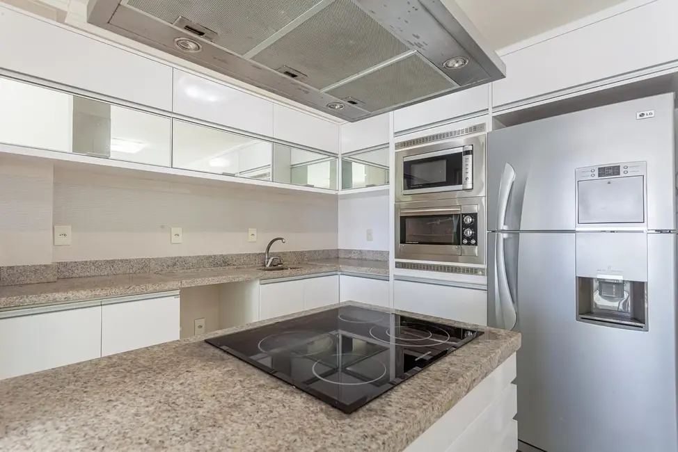 Foto 7 de Apartamento com 3 quartos à venda, 127m2 em Pioneiros, Balneario Camboriu - SC