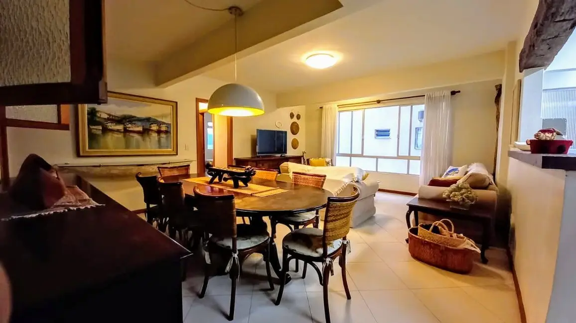 Foto 2 de Apartamento com 3 quartos para alugar, 135m2 em Centro, Balneario Camboriu - SC