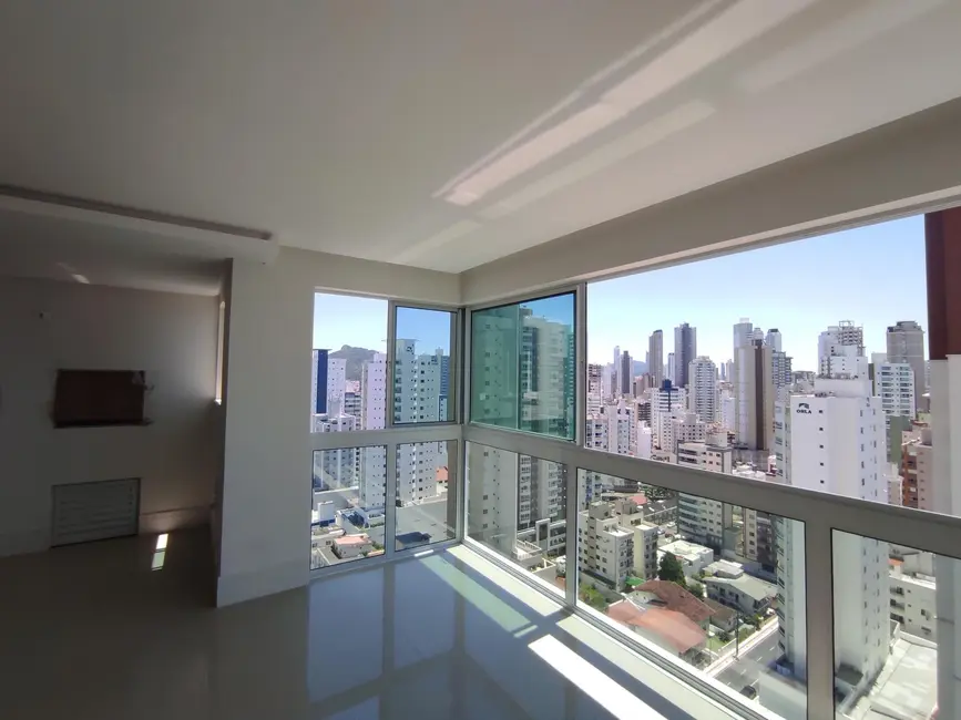 Apartamento com 3 quartos à venda, 117m2 em Centro, Balneario Camboriu - SC - imagem 1 Foto 1 de Apartamento com 3 quartos à venda, 117m2 em Centro, Balneario Camboriu - SC