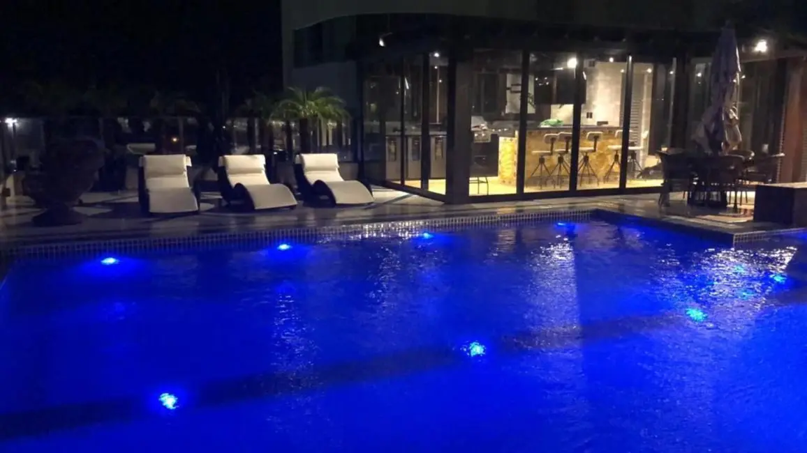 Foto 5 de Cobertura com 4 quartos à venda, 920m2 em Centro, Balneario Camboriu - SC