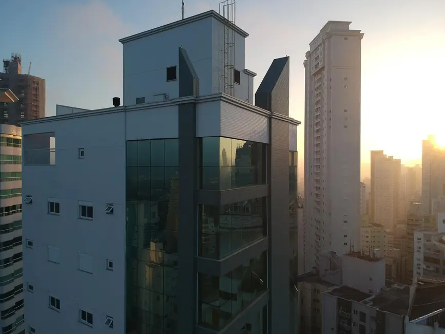Foto 1 de Cobertura com 5 quartos à venda, 285m2 em Balneario Camboriu - SC