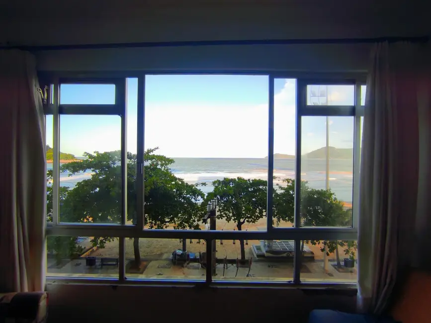 Foto 1 de Apartamento com 3 quartos à venda, 77m2 em Centro, Balneario Camboriu - SC