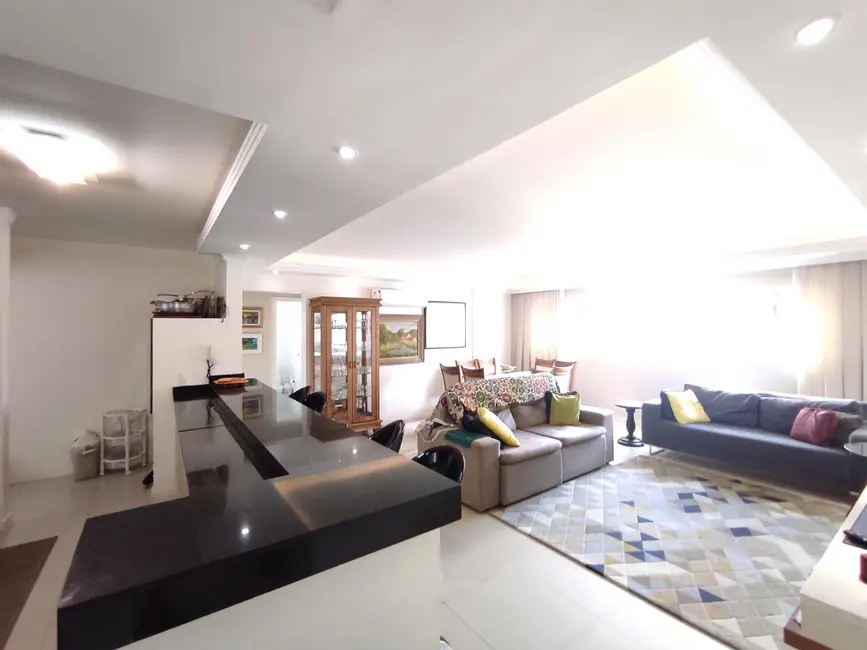 Apartamento com 3 quartos à venda, 109m2 em Balneario Camboriu - SC - imagem 6 Foto 6 de Apartamento com 3 quartos à venda, 109m2 em Balneario Camboriu - SC