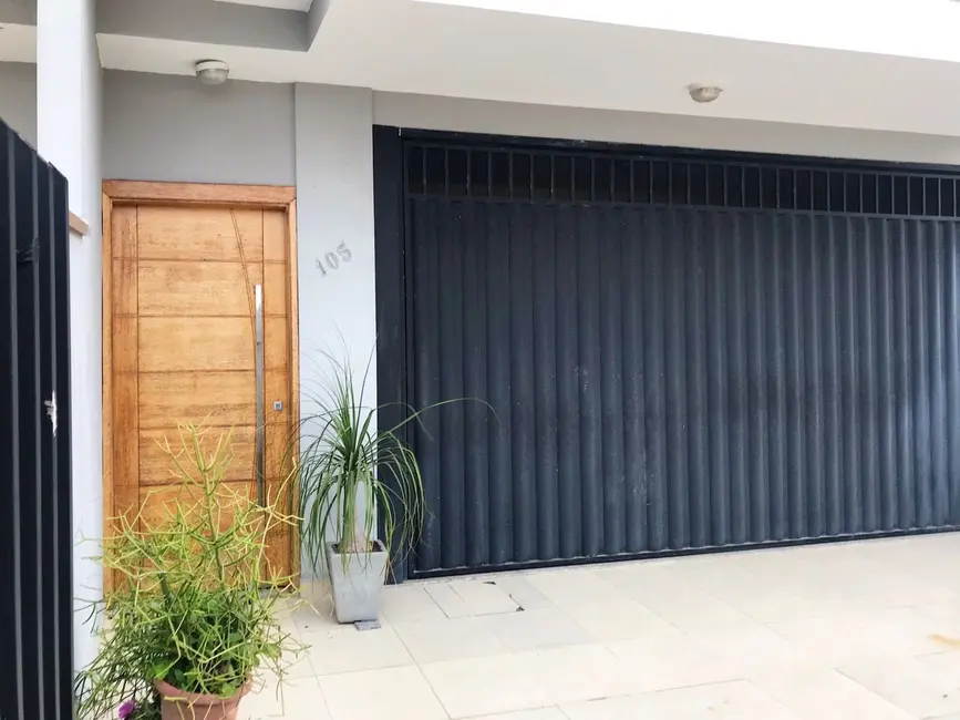 Casa com 3 quartos à venda, 175m2 em Ariribá, Balneario Camboriu - SC - imagem 2 Foto 2 de Casa com 3 quartos à venda, 175m2 em Ariribá, Balneario Camboriu - SC