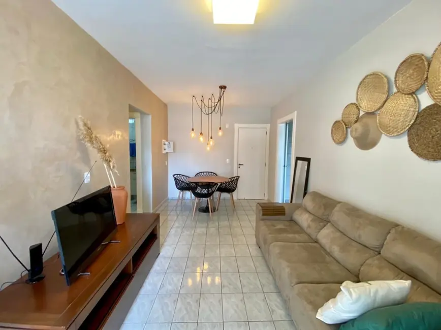 Apartamento com 2 quartos à venda, 84m2 em Centro, Balneario Camboriu - SC - imagem 7 Foto 7 de Apartamento com 2 quartos à venda, 84m2 em Centro, Balneario Camboriu - SC