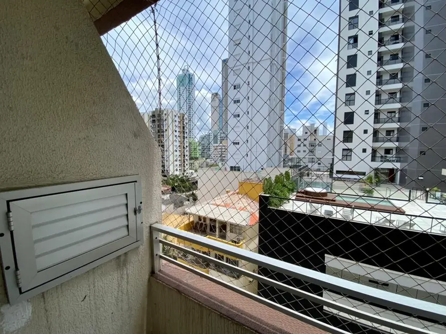 Apartamento com 2 quartos à venda, 84m2 em Centro, Balneario Camboriu - SC - imagem 3 Foto 3 de Apartamento com 2 quartos à venda, 84m2 em Centro, Balneario Camboriu - SC