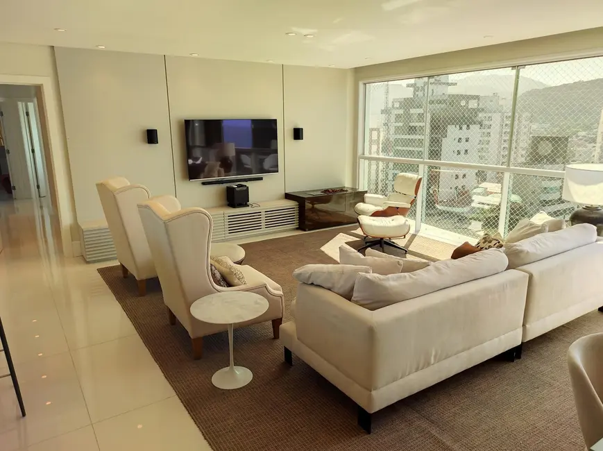 Foto 9 de Apartamento com 4 quartos à venda, 180m2 em Itajai - SC