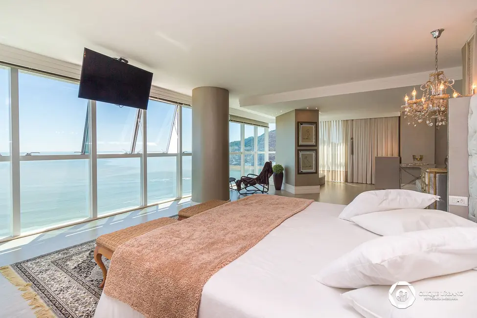 Cobertura com 6 quartos à venda, 611m2 em Balneario Camboriu - SC - imagem 7 Foto 7 de Cobertura com 6 quartos à venda, 611m2 em Balneario Camboriu - SC