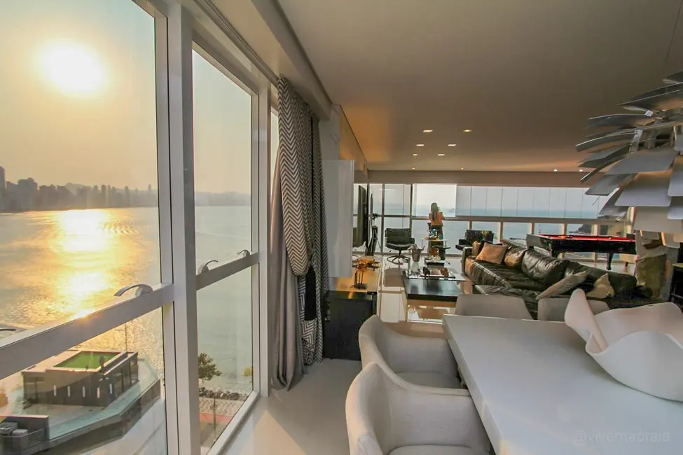 Foto 1 de Apartamento com 4 quartos à venda, 236m2 em Centro, Balneario Camboriu - SC