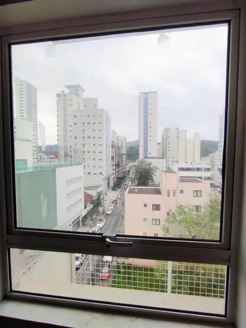 Sala Comercial com 1 quarto à venda, 33m2 em Pioneiros, Balneario Camboriu - SC - imagem 8 Foto 8 de Sala Comercial com 1 quarto à venda, 33m2 em Pioneiros, Balneario Camboriu - SC