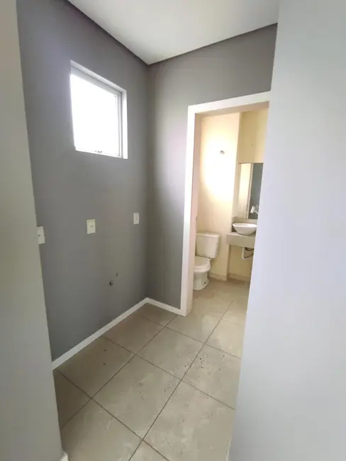 Sala Comercial com 1 quarto à venda, 33m2 em Pioneiros, Balneario Camboriu - SC - imagem 6 Foto 6 de Sala Comercial com 1 quarto à venda, 33m2 em Pioneiros, Balneario Camboriu - SC