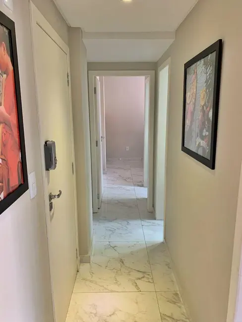 Apartamento com 3 quartos à venda, 90m2 em Centro, Balneario Camboriu - SC - imagem 8 Foto 8 de Apartamento com 3 quartos à venda, 90m2 em Centro, Balneario Camboriu - SC