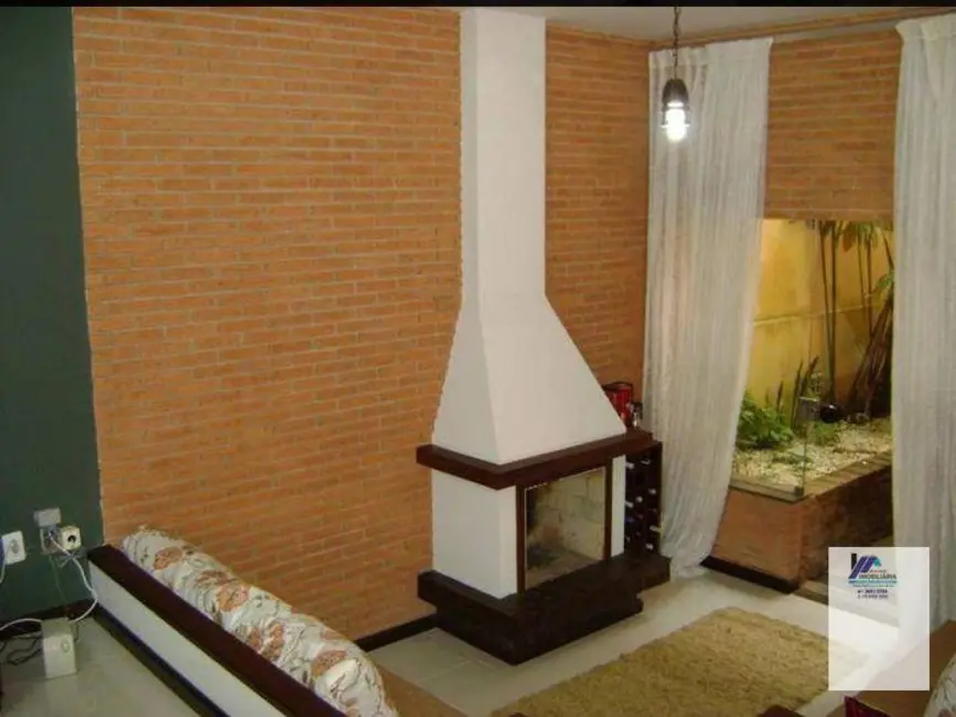 Foto 6 de Casa com 3 quartos à venda, 360m2 em Espirito Santo Do Pinhal - SP