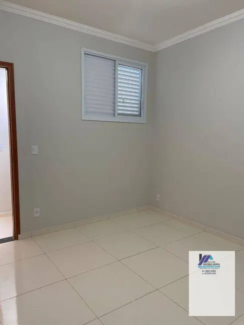 Apartamento com 2 quartos à venda e para alugar, 1000m2 em Espirito Santo Do Pinhal - SP - imagem 3 Foto 3 de Apartamento com 2 quartos à venda e para alugar, 1000m2 em Espirito Santo Do Pinhal - SP