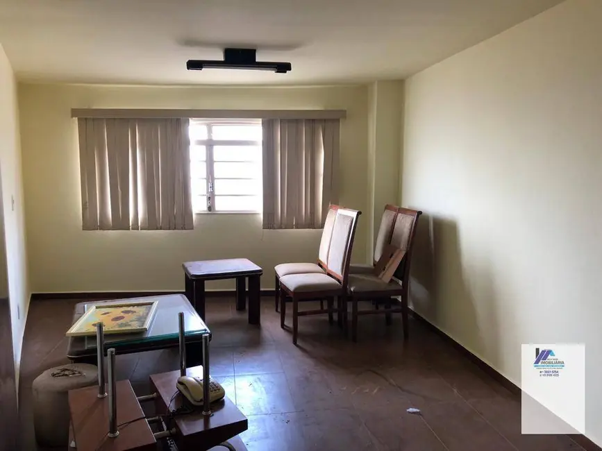 Casa com 3 quartos à venda e para alugar, 250m2 em Espirito Santo Do Pinhal - SP - imagem 4 Foto 4 de Casa com 3 quartos à venda e para alugar, 250m2 em Espirito Santo Do Pinhal - SP