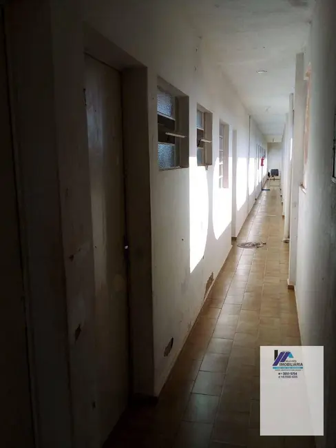 Foto 4 de Apartamento com 3 quartos à venda, 60m2 em Espirito Santo Do Pinhal - SP