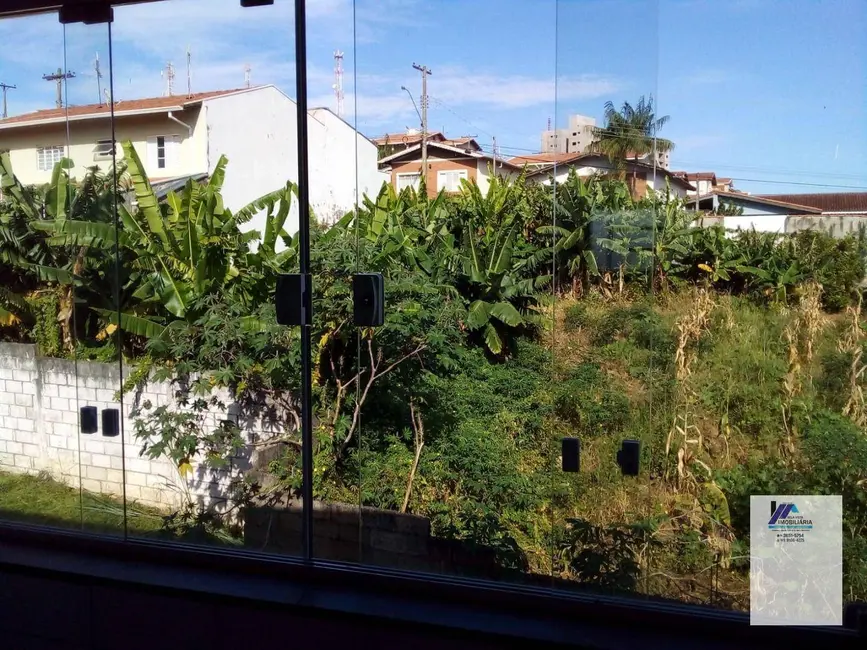 Foto 7 de Apartamento com 3 quartos à venda, 60m2 em Espirito Santo Do Pinhal - SP