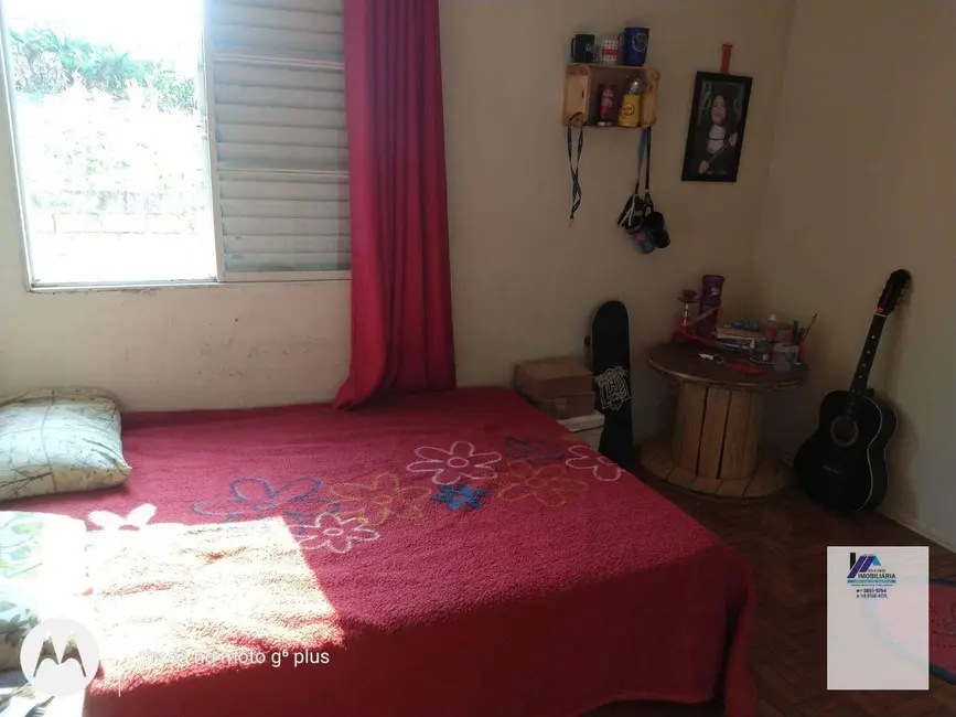 Foto 2 de Apartamento com 3 quartos à venda, 70m2 em Espirito Santo Do Pinhal - SP