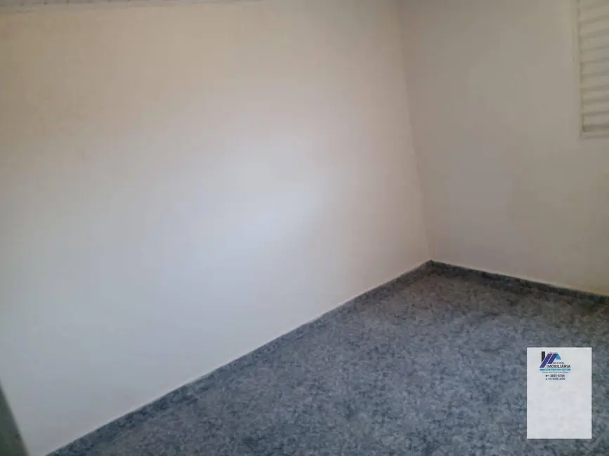 Foto 3 de Casa com 2 quartos à venda, 270m2 em Espirito Santo Do Pinhal - SP