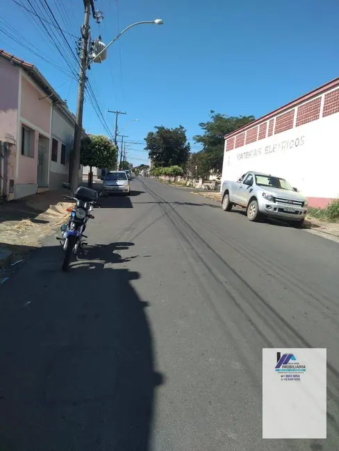 Foto 6 de Loja para alugar, 70m2 em Centro, Espirito Santo Do Pinhal - SP