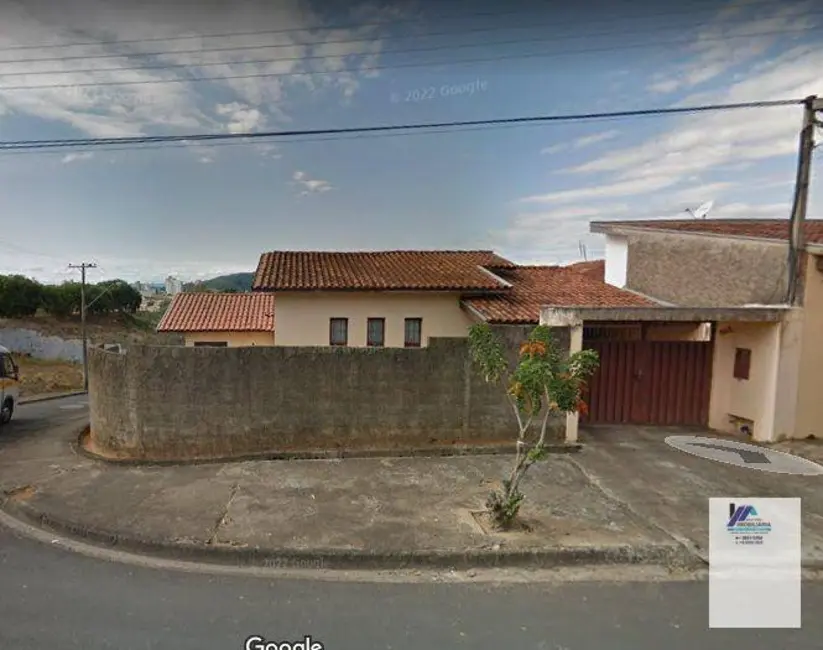 Foto 1 de Casa com 4 quartos à venda, 360m2 em Espirito Santo Do Pinhal - SP