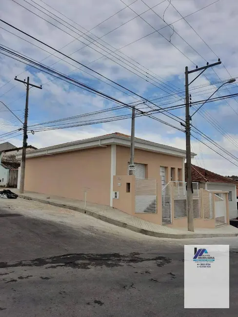 Foto 1 de Casa com 3 quartos à venda, 250m2 em Espirito Santo Do Pinhal - SP