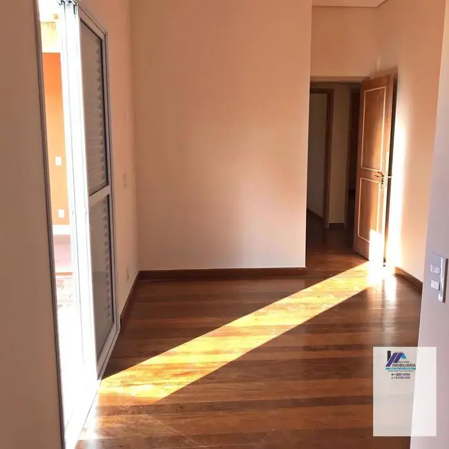 Foto 2 de Casa com 3 quartos à venda, 405m2 em Espirito Santo Do Pinhal - SP