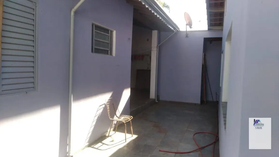 Foto 5 de Casa com 3 quartos à venda, 300m2 em Espirito Santo Do Pinhal - SP