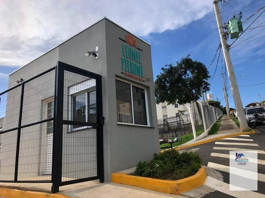 Foto 1 de Apartamento com 2 quartos à venda, 3000m2 em Espirito Santo Do Pinhal - SP