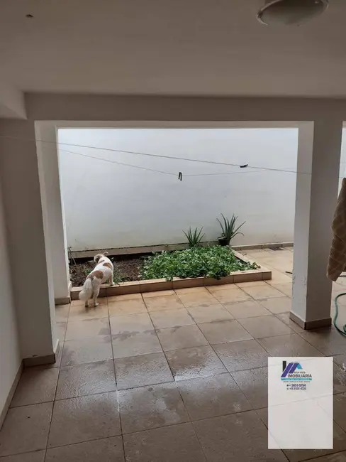 Foto 5 de Casa com 2 quartos à venda, 180m2 em Jardim Recanto dos Pássaros, Sao Joao Da Boa Vista - SP