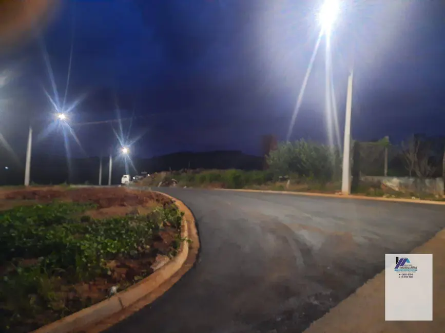 Foto 4 de Terreno / Lote à venda, 200m2 em Centro, Jacutinga - MG