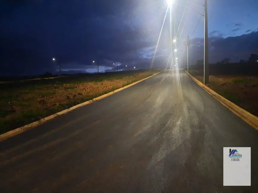 Foto 6 de Terreno / Lote à venda, 200m2 em Centro, Jacutinga - MG