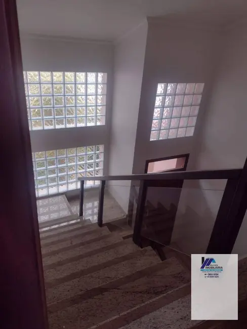 Foto 2 de Casa com 3 quartos à venda, 602m2 em Espirito Santo Do Pinhal - SP
