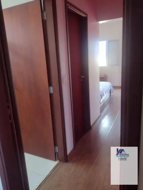 Foto 8 de Casa com 3 quartos à venda, 602m2 em Espirito Santo Do Pinhal - SP